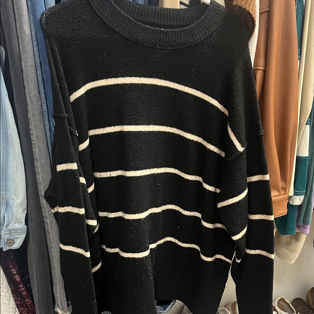 Aerie Black Knit Sweater